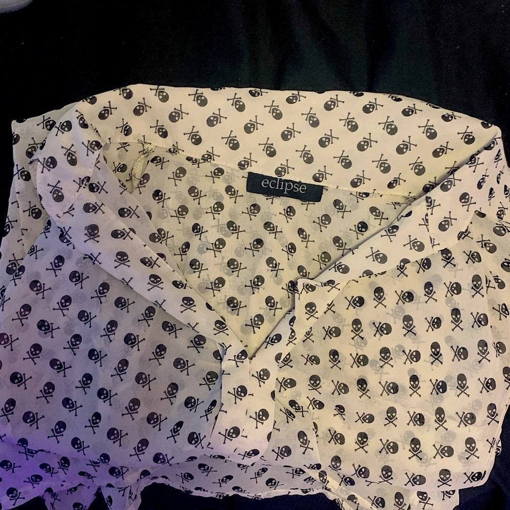 White blouse with skull and crossbones, Y2K vibe